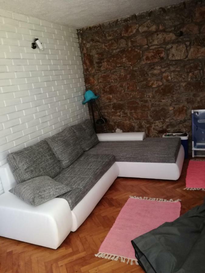 Lili Apartments, Sv Dunata 18 Kornić エクステリア 写真