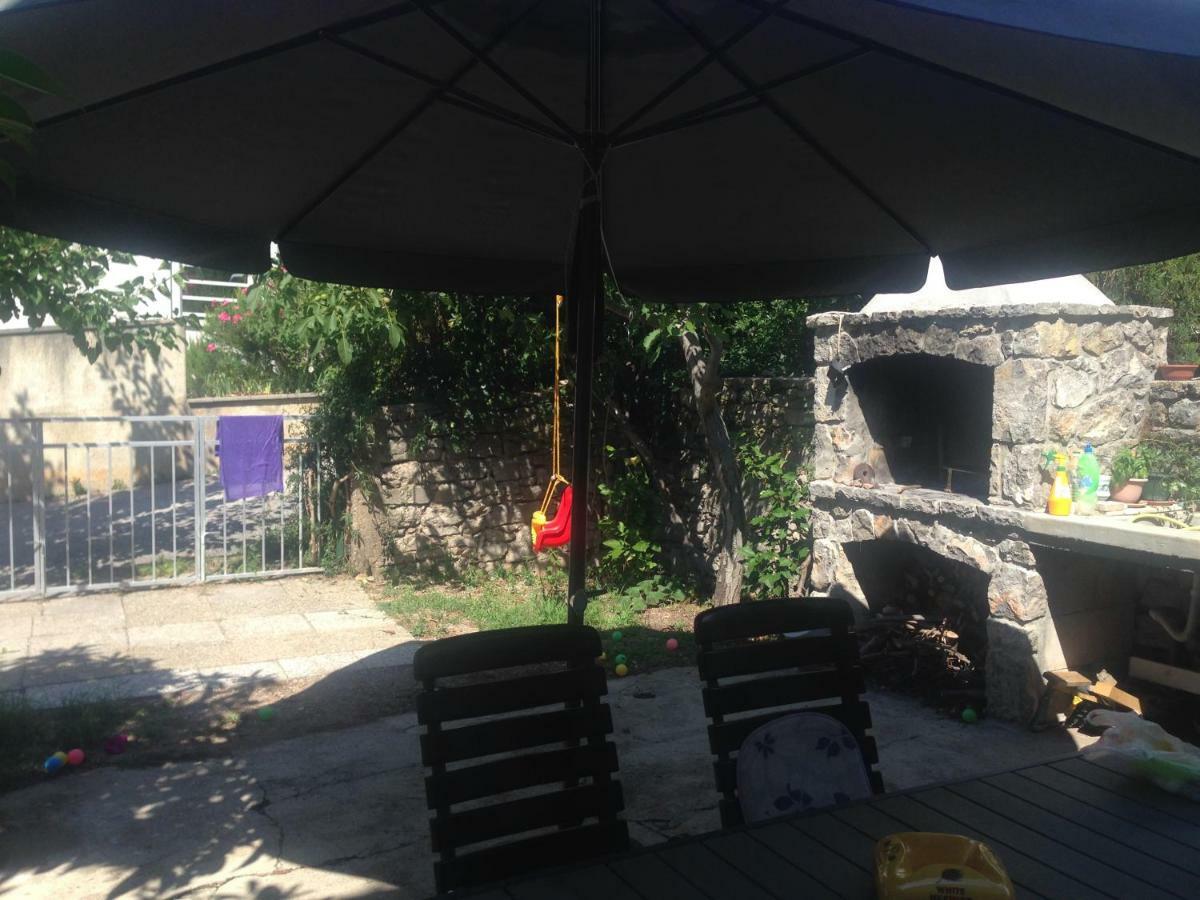 Lili Apartments, Sv Dunata 18 Kornić エクステリア 写真